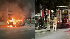 Accident : चलती ई-रिक्शा में लगी आग, बड़ा हादसा टला