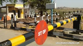 बदायूं : क्यों बंद रहा  उझानी का अढ़ौली फाटक