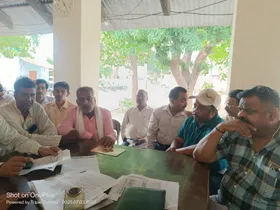 शाहजहांपुर विद्यालय मर्जर और सरप्लस नीति के विरोध में धरना कल