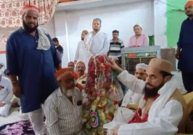 उर्स-ए-फैज़ानी: कुल शरीफ़ में देश और आवाम की खुशहाली व तरक़्क़ी की दुआ