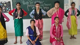 एक भारत श्रेष्ठ भारत कार्यक्रम के तहत छात्राओं ने प्रदर्शित की अरुणाचल और मेघालय की संस्कृति की झलक, बिखेरे हुनर के रंग