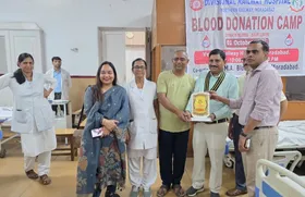 Moradabad: मुरादाबाद में IMA के नए पदाधिकारियों के कार्यकाल के शुभारंभ पर रेलवे अस्पताल में आयोजित रक्तदान शिविर: 35 यूनिट ब्लड हुआ दान