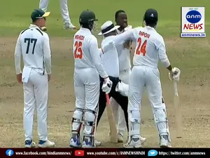 Fight between players on the cricket field