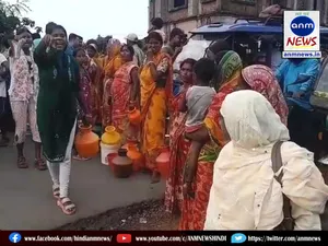 Gorandih-Domhani-Churulia main road blocked near Goshala More