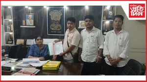 সুৰা বিপণীৰ অনুজ্ঞাপত্র বাতিল কৰাৰ দাবী লাকুৱা আঞ্চলিক ছাত্ৰ সন্থাৰ 