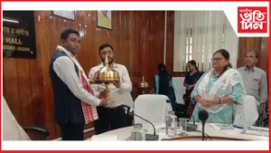 নগাঁৱত চাফাই কৰ্মচাৰী আয়োগৰ অধ্যক্ষৰে বৈঠক সম্পন্ন