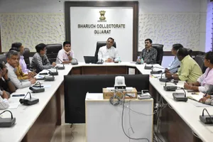 ભરૂચ: વિશ્વ પર્યાવરણ દિવસની ઉજવણીના આયોજન સંદર્ભે કલેકટર કચેરી ખાતે બેઠક યોજાઇ