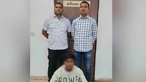 અંકલેશ્વર: GIDC પોલીસે પ્રોહીબિશનના ગુનામાં 6 મહિનાથી વોન્ટેડ આરોપીની કરી ધરપકડ