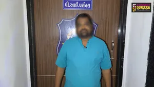 અંકલેશ્વર : ગોલ્ડન સ્કવેર કોમ્પ્લેક્ષમાં ઓરેન્જ સ્પામાં ધમધમતા દેહવિક્રયનો પર્દાફાશ કરતી પોલીસ,સંચાલકની ધરપકડ