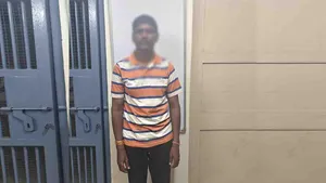 ભરૂચ: ક્રાઇમ બ્રાન્ચે પોલીસ જાપ્તામાંથી ફરાર લૂંટના ગુનાના આરોપીની મધ્યપ્રદેશમાંથી કરી ધરપકડ