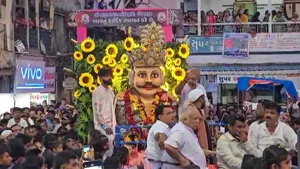 ભરૂચ: સાંસ્કૃતિક ઓળખ સમા મેઘરાજા અને છડી ઉત્સવનું સમાપન, આસ્થાનો મહાસાગર છલકાયો