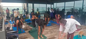 Puppy yoga 2