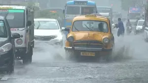 IMD alert Kolkata heavy rainfall 15 July 2025,  Kolkata very heavy rain warning IMD  ,IMD warning Kolkata 15 Jul 2025 thunderstorms  ,IMD Gangetic West Bengal heavy to very heavy rain alert,  Kolkata rain alert IMD July 2025  ,কলকাতা ভারী থেকে অতি ভারী বৃষ্টির সতর্কতা ১৫ জুলাই ২০২৫,  কলকাতা IMD সতর্কতা ১৫/৭/২০২৫,  ওয়েষ্ট বেঙ্গল ভারী বৃষ্টি ইমডি এলার্ট,  কলকাতা বজ্রবিদ্যুৎ বৃষ্টি সতর্কতা,  IMD কলকাতা অতি ভারী বৃষ্টিপাত সতর্ক