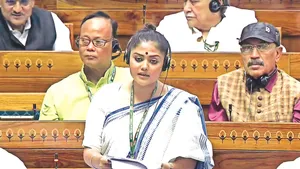 Mamata accused of allowing Bangladeshis  ,Bangladeshi infiltration via border  ,Sayani Ghosh attacks Centre  ,Sayani Ghosh on border issue,  TMC vs BJP on infiltration , Bangladeshi entry allegation Mamata,  Political row over infiltration  ,Centre blamed for border lapses  ,TMC leader Sayani on Bangladeshis,  Infiltration politics Bengal,মমতা বন্দ্যোপাধ্যায় বাংলাদেশিদের ঢোকাচ্ছেন অভিযোগ  ,সীমান্ত দিয়ে অনুপ্রবেশ,  বাংলাদেশি অনুপ্রবেশ বিতর্ক  ,কেন্দ্রকে আক্রমণ সায়নী ঘোষ  ,সায়নী ঘোষের প্রতিক্রিয়া  ,রাজনৈতিক তরজা তৃণমূল বনাম বিজেপি,  বাংলাদেশি ইস্যুতে রাজনীতি,  সীমান্ত নিরাপত্তা প্রশ্নে বিতর্ক,  কেন্দ্র বনাম রাজ্য সংঘাত,  তৃণমূলের অবস্থান অনুপ্রবেশ নিয়ে