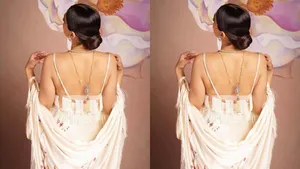 sonam Kapoor birthday special she has Luxurious bungalows in Delhi Mumbai London actress owner crores know net worth
