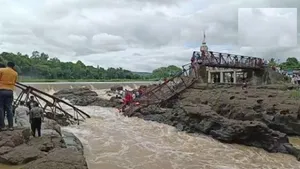 bridge collapse