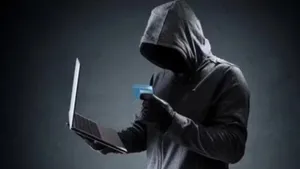 Mumbai cyber fraud in the name of pak spy