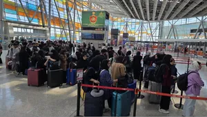 indian student reaches delhi from iran