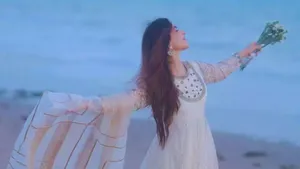 PAKISTANI ACTRESS