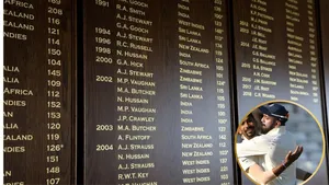 total 27 indian cricketers name mantion in Owner board