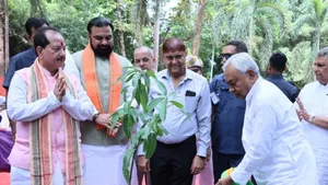 cm nitish kumar on van mahotsav