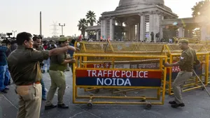 noida police traffic advisory