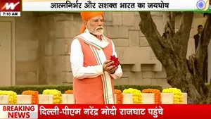 pm modi on rajghat