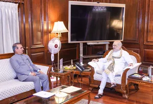 Himachal CM Sukhu Meets Amit Shah in New Delhi