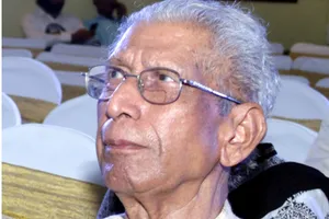 हिंदी साहित्य के शिखर आलोचक नामवर सिंह, उनके विचारों का प्रकाश आज भी प्रासंगिक