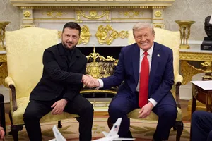 Zelensky gives Melania Trump a letter days after she sent personal note to Putin