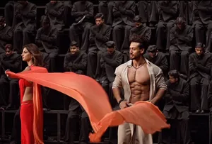 थकावट के बाद भी नहीं रुके टाइगर श्रॉफ, फैंस बोले- 'सुपरहीरो हो आप'