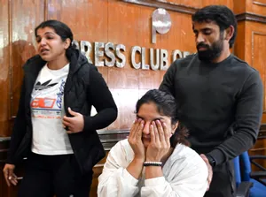 New Delhi: Wrestlers Sakshi Malik, Bajrang Punia, and Vinesh Phogat speak to the media