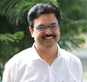 राष्ट्रीय शिक्षा नीति से डीयू की नई उड़ान, कुलपति योगेश सिंह ने बताया रिसर्च और देशभक्ति का रोडमैप
