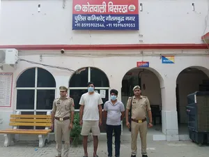 हरिद्वार आत्महत्या प्रकरण : बिसरख पुलिस ने दो वांछित अभियुक्तों को किया गिरफ्तार, घटना में इस्तेमाल कार बरामद