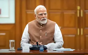 बेंगलुरु भगदड़ हादसा : प्रधानमंत्री मोदी ने जताया दुख, हादसे में 11 लोगों की मौत