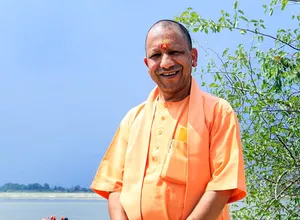 सीएम योगी के निर्देश पर जल्द पूरे होंगे 20 विभागों से जुड़े 95 बड़े प्रोजेक्ट