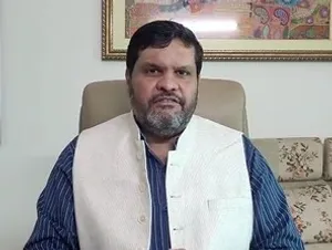 क्या राहुल गांधी और प्रियंका गांधी 'मैच फिक्स'कर जीते थे चुनाव : गौरव वल्लभ