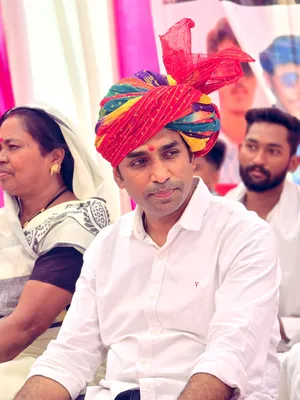 अगर छात्रावास की स्थिती में नहीं किया सुधार तो छात्रों के स्कूल छोड़ने की बढ़ती रहेगी दर : विक्रांत भूरिया