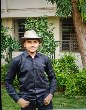 अहमदाबाद विमान दुर्घटना: मेडिकल छात्र जीत सतानी की बची जान, मां बोली- 'मिला दूसरा जन्म'