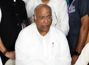 Ahmedabad: Mallikarjun Kharge addresses media