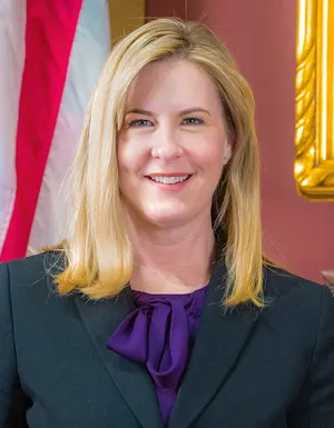 Minnesota lawmaker killed in targeted political attack, manhunt continues