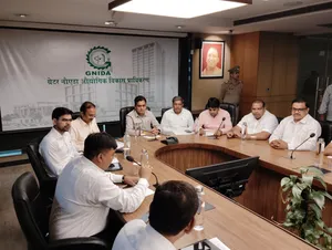 आबादी भूखंड पाकर किसानों के खिले चेहरे, ग्रेटर नोएडा प्राधिकरण में हुआ ड्रा