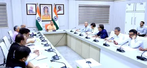 त्योहारों पर उल्लास और सौहार्द बना रहे, भड़काऊ गतिविधियों पर सख्त कार्रवाई हो: योगी आदित्यनाथ