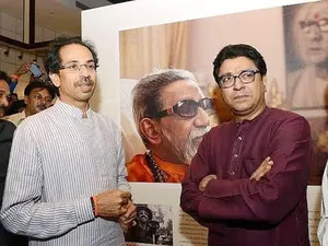 ‘हिंदी’ ने कर दिया एकजुट! उद्धव-राज ठाकरे एकसाथ करेंगे बड़ा आंदोलन