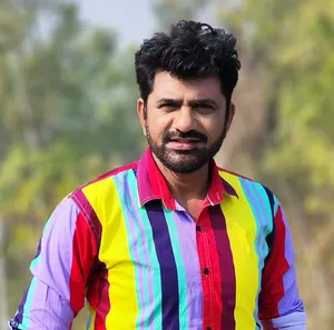 हरियाणा की कलाकार ने लगाए अभिनेता उत्तर कुमार पर यौन शोषण के आरोप, थाने में दी शिकायत