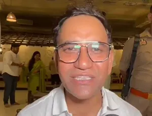 अखिलेश यादव के दोहरे चरित्र से जनता वाकिफ है : दिनेश यादव निरहुआ