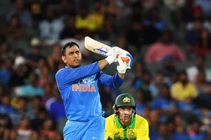 हैपी बर्थडे माही: वो भारतीय कप्तान, जिसने पाकिस्तानी राष्ट्रपति तक की न सुनी