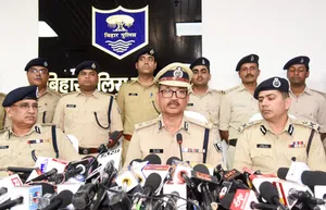 Bihar DGP Briefs Media on Gopal Khemka Murder Case