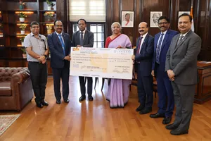 Govt gets Rs 5,304 crore as dividend from 3 public sector banks for FY25