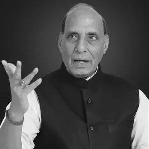 राजनाथ सिंह : प्रोफेसर से सियासत के गुरु बनने तक का सफर